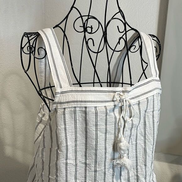 Banana republic, white striped baby doll tank top | size M - Picture 2 of 7